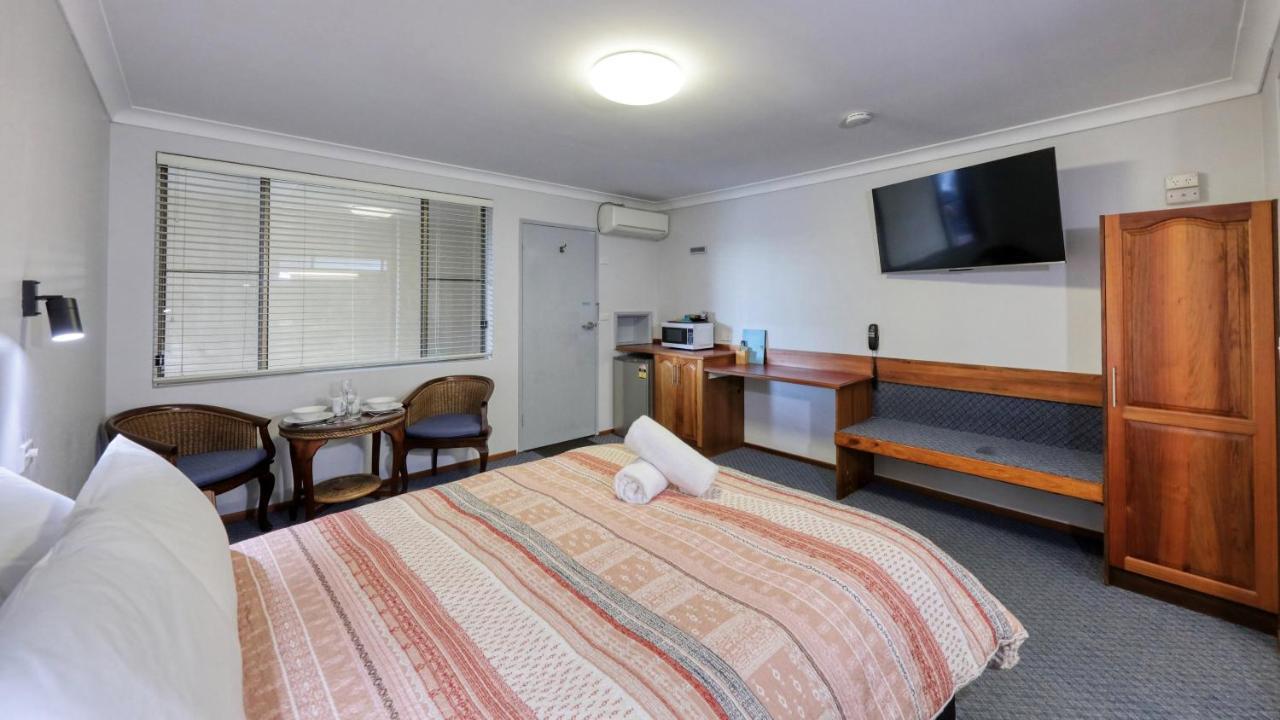 Kempsey Powerhouse Motel Bagian luar foto