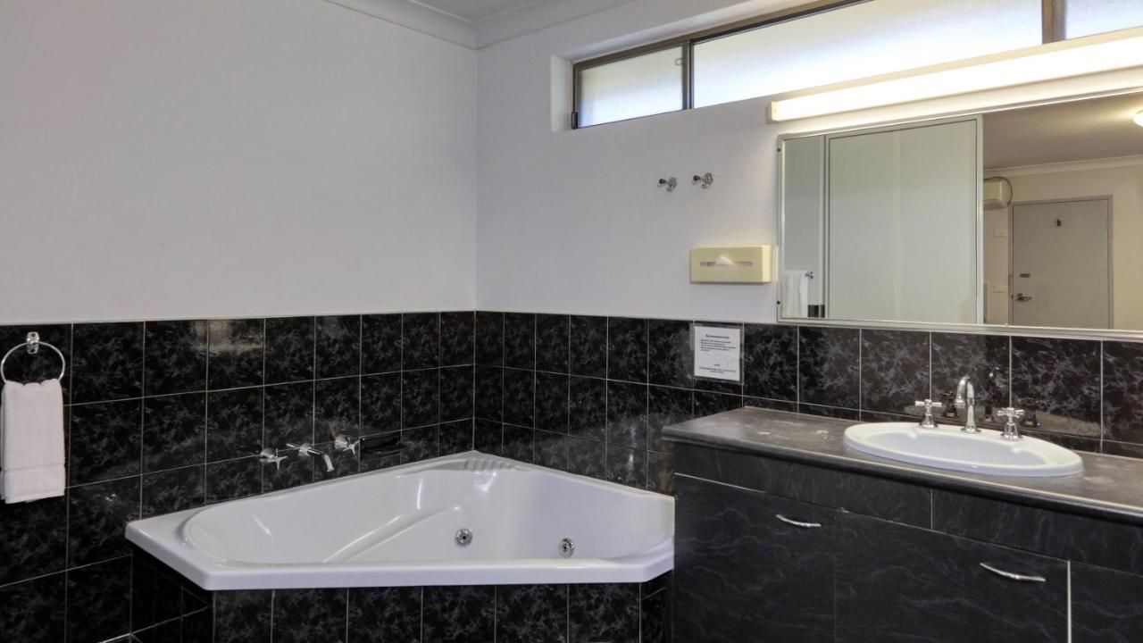Kempsey Powerhouse Motel Bagian luar foto
