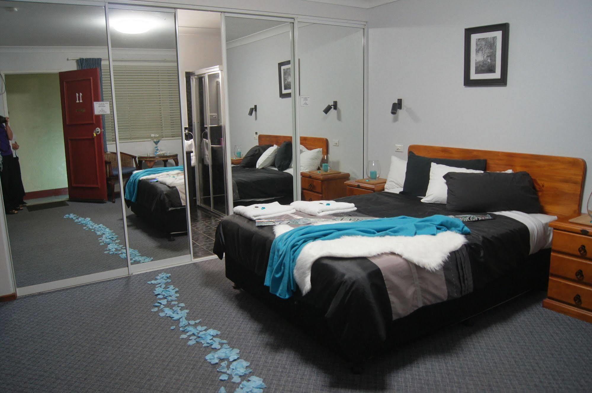 Kempsey Powerhouse Motel Bagian luar foto